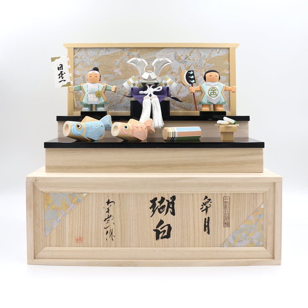 一刀彫 人形 若鮎 木製 伊予 一刀彫り 南雲製 塗台付 五月人形 伊予一刀彫り【南雲作】 瑚白（こはく） – 人形の徳永