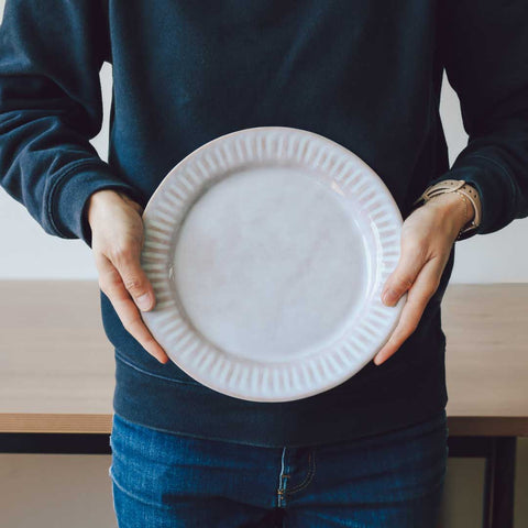 8-inch plate with ridged milky white, Tonomori
