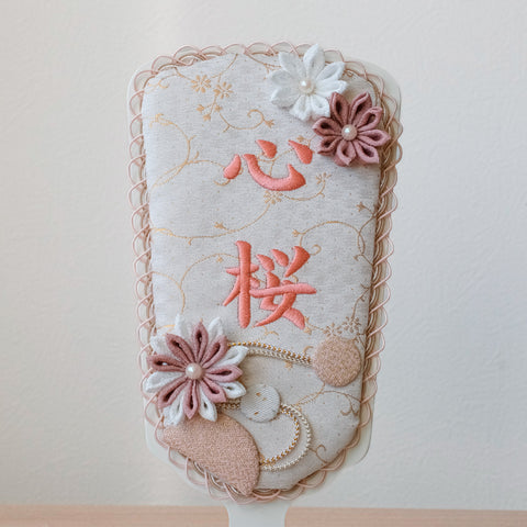 Silk embroidered name battledore decoration, rose embroidered name flag 