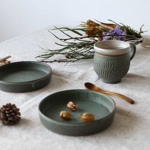 Mug "Wave Breaking" Grass Green Bukyo 
