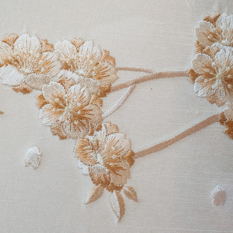 Hagoita ball - mari - Dull pink acrylic case, pressed-paper hagoita decoration 