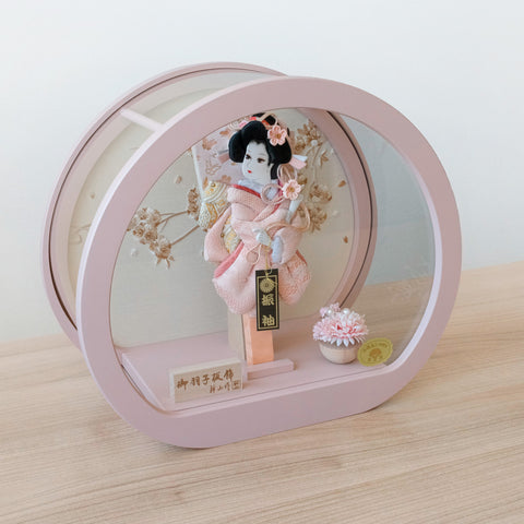 Hagoita ball - mari - Dull pink acrylic case, pressed-paper hagoita decoration 
