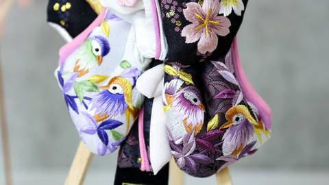 久月 羽子板 10号 『おしどり』　 刺繍 ガラスケース飾り